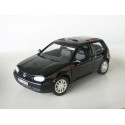 VOLKSWAGEN VW Golf 4 black NEW Revell - only 700 pieces 1:18
