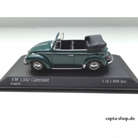 VW Beetle 1302 Convertible blue 1:43 from Minichamps