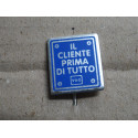 VOLKSWAGEN VW Pin "The customer comes first", 7 very rare !!