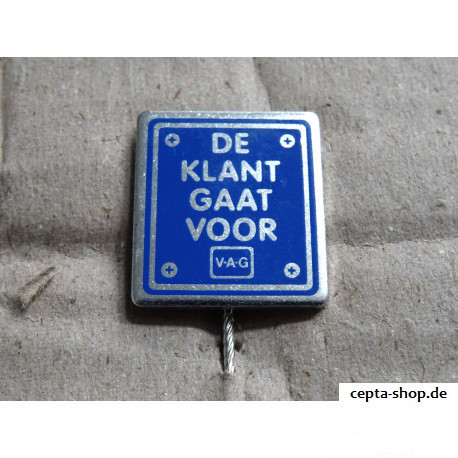VOLKSWAGEN VW Pin "The customer comes first", 9 very rare !!