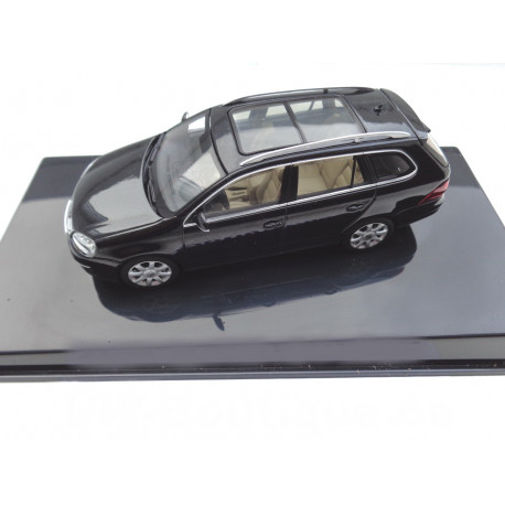 VOLKSWAGEN VW Golf 5 Variant  Modellauto Autoart in 1:43 deepblack perleffect NEU 1K9.099.300.C9X