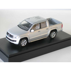 VOLKSWAGEN VW AMAROK from Minichamps in 1:43 silver NEW 2H7.099.300.A7W