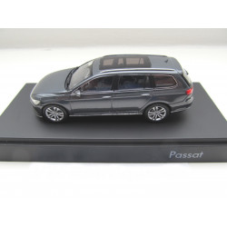 VOLKSWAGEN VW Passat Variant B8 Modellauto 1:43 Herpa 3G9.099.300.A.R7H indiumgrau Neu