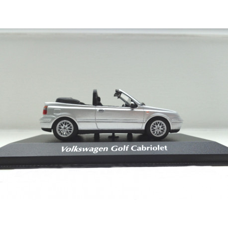 VOLKSWAGEN VW Golf 4 Canvertible from Mini-/Maxichamps in 1:43 silver new 940058331