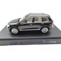 VOLKSWAGEN VW Touareg 2 Facelift from Herpa in 1:43 + black NEW 7P1099300AC9X