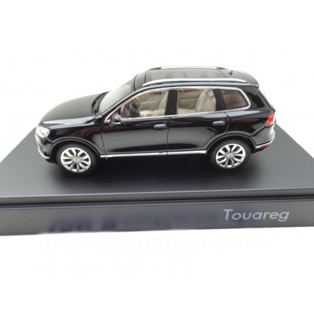 VOLKSWAGEN VW Touareg 2 Facelift from Herpa in 1:43 + black NEW 7P1099300AC9X