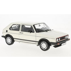 VOLKSWAGEN VW Golf 1 GTI Pirelli white 1:18 fom Welly