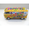 VOLKSWAGEN VW T1 Bus Flower Power Motormax 1:24 79575 NEW