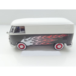 VOLKSWAGEN VW T1 Bus Transporter black white flames Motormax 1:24 79566 NEW