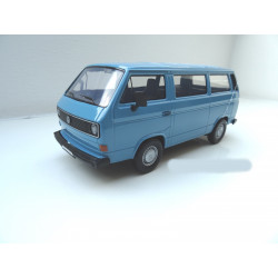 VOLKSWAGEN VW T3 Bus modelcar from Motormax 1:24 blue 79376