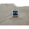 VOLKSWAGEN VW Pin New Beetle silhouette, very rar !!