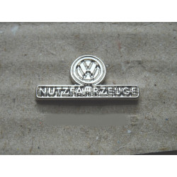 VOLKSWAGEN VW Pin New Beetle red, very rar !!