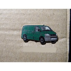 VOLKSWAGEN VW Pin T5 Transporter front green, very rare !!!