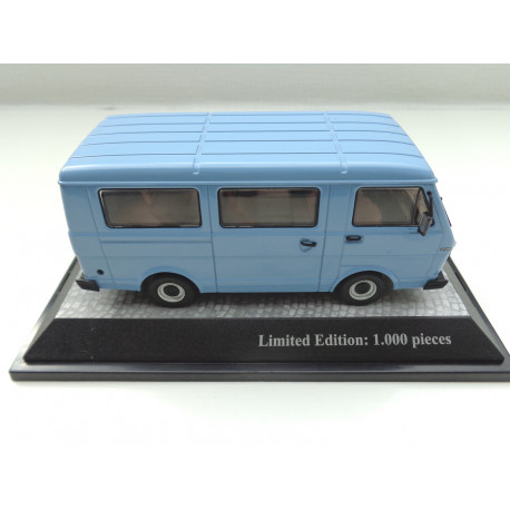 VOLKSWAGEN VW LT 28 blue 1:43 Premium Classixxs  13351