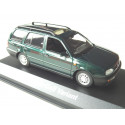 VOLKSWAGEN VW Golf 3 Variant modelcar Maxichamps in 1:43 green metallic NEW 940055510