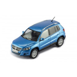 VOLKSWAGEN VW Tiguan model car 2007 IXO 1:43 blue CLC574N.22