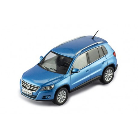 VOLKSWAGEN VW Tiguan Modellauto 2007 IXO 1:43 blau CLC574N.22